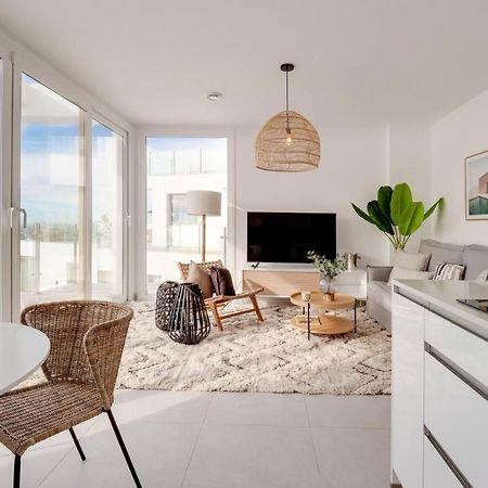 Bayview Hills, Luxury 2 Bedroom Apartment Malaga Bagian luar foto
