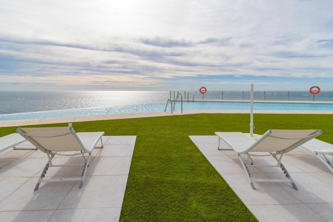 Bayview Hills, Luxury 2 Bedroom Apartment Malaga Bagian luar foto